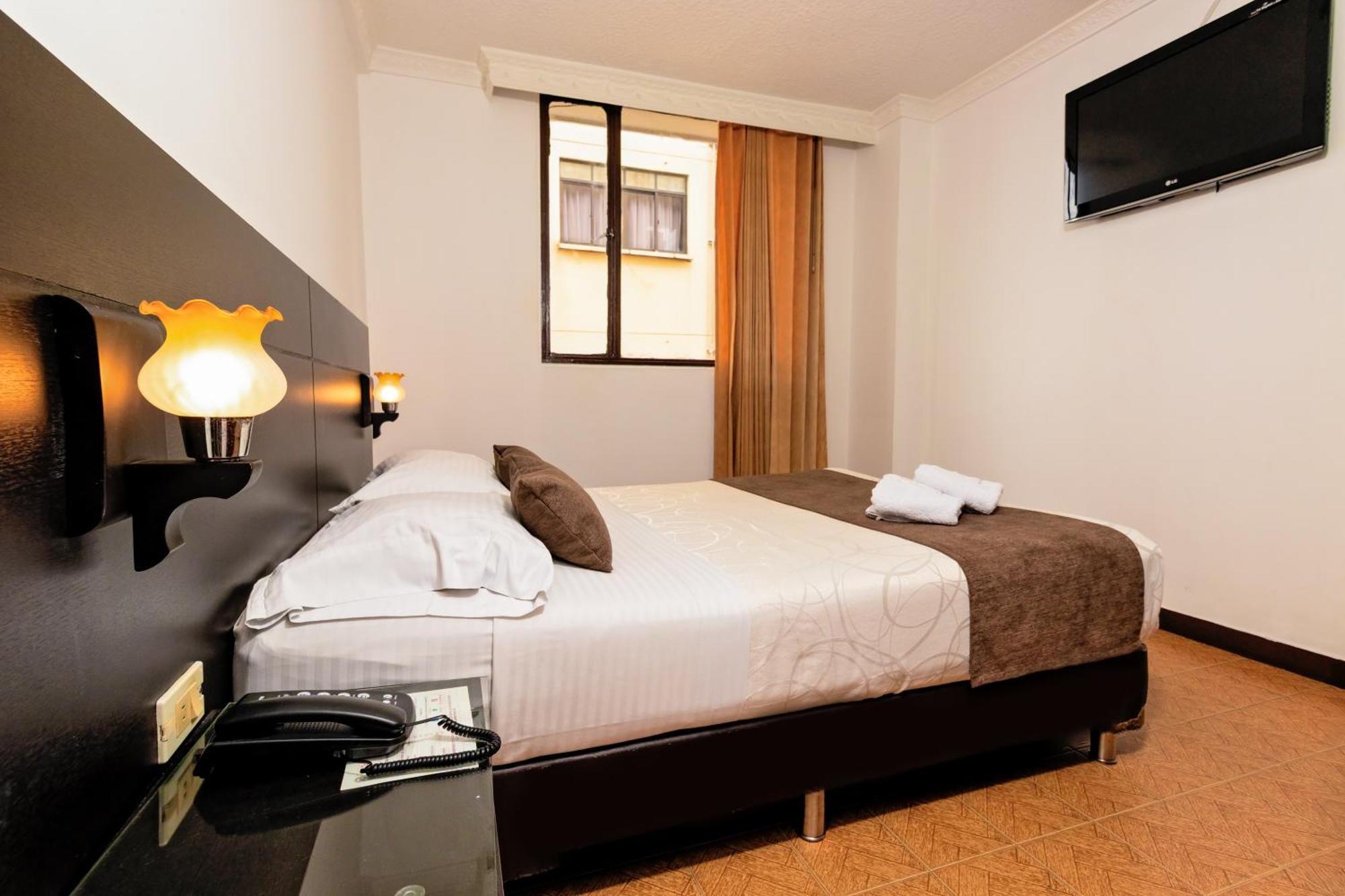 Iguazu Hotel *